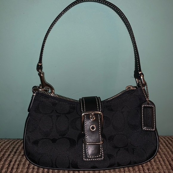 Coach Handbags - Small Signature Coach Bag